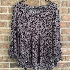 Torrid leopard crinkle babydoll style top size 00